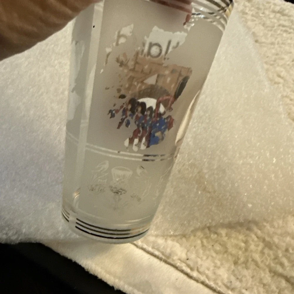 VTG Libbey Glass Tumbler Scottish Highlander Plaid Kilt 16 oz
